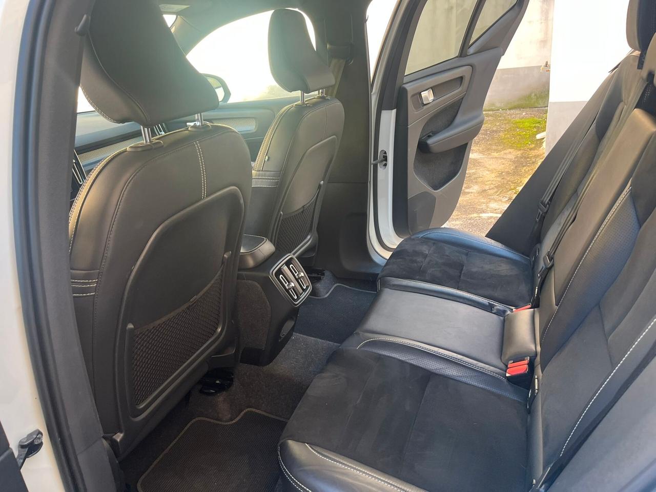 Volvo XC40 D3 AWD Geartronic R-design