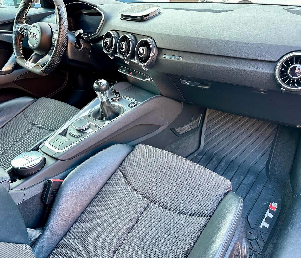Audi TT COUPE 2.0 TDI ULTRA NUVOLARI LIM. ED