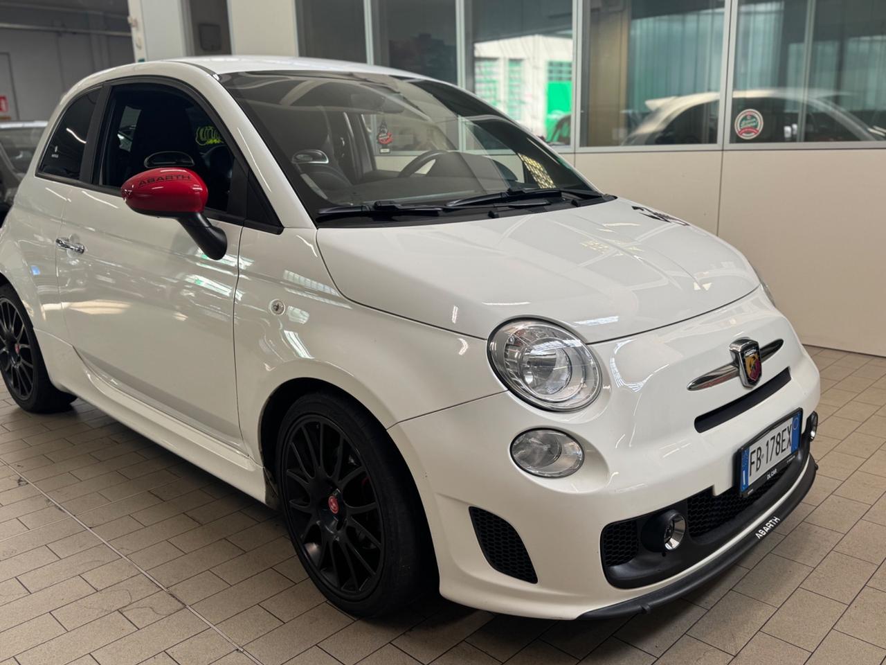 Abarth 595 1.4 Turbo T-Jet 160 CV Yamaha Factory Racing