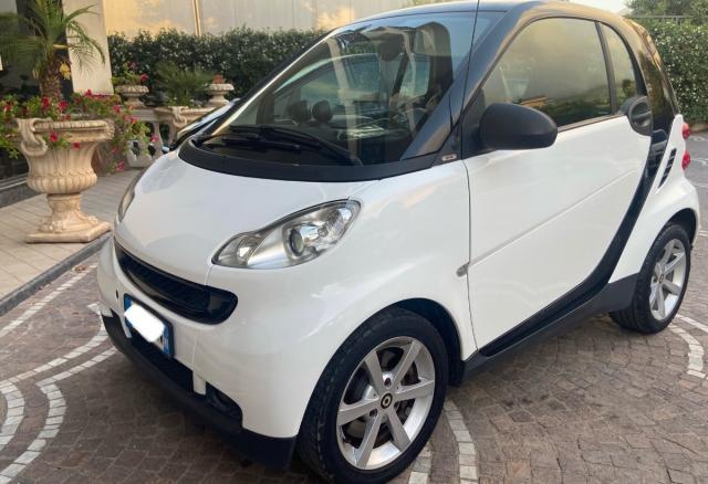 SMART Fortwo 1000 52 kW MHD coupé passion