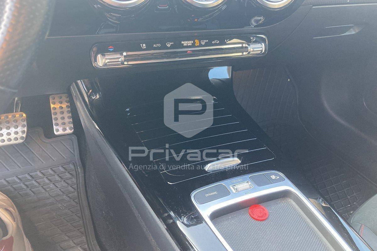 MERCEDES A 180 d Automatic AMG Line Premium