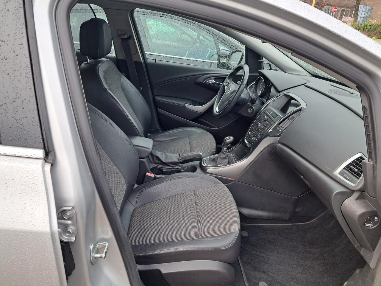 Opel Astra 1.7 CDTI 130CV 5 porte Cosmo