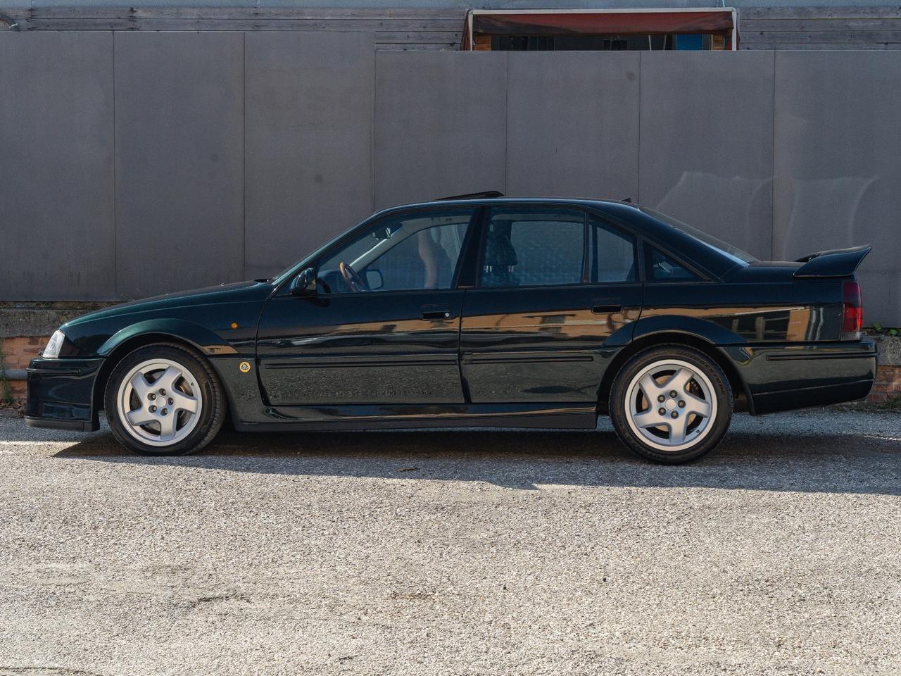 Lotus Omega OPEL