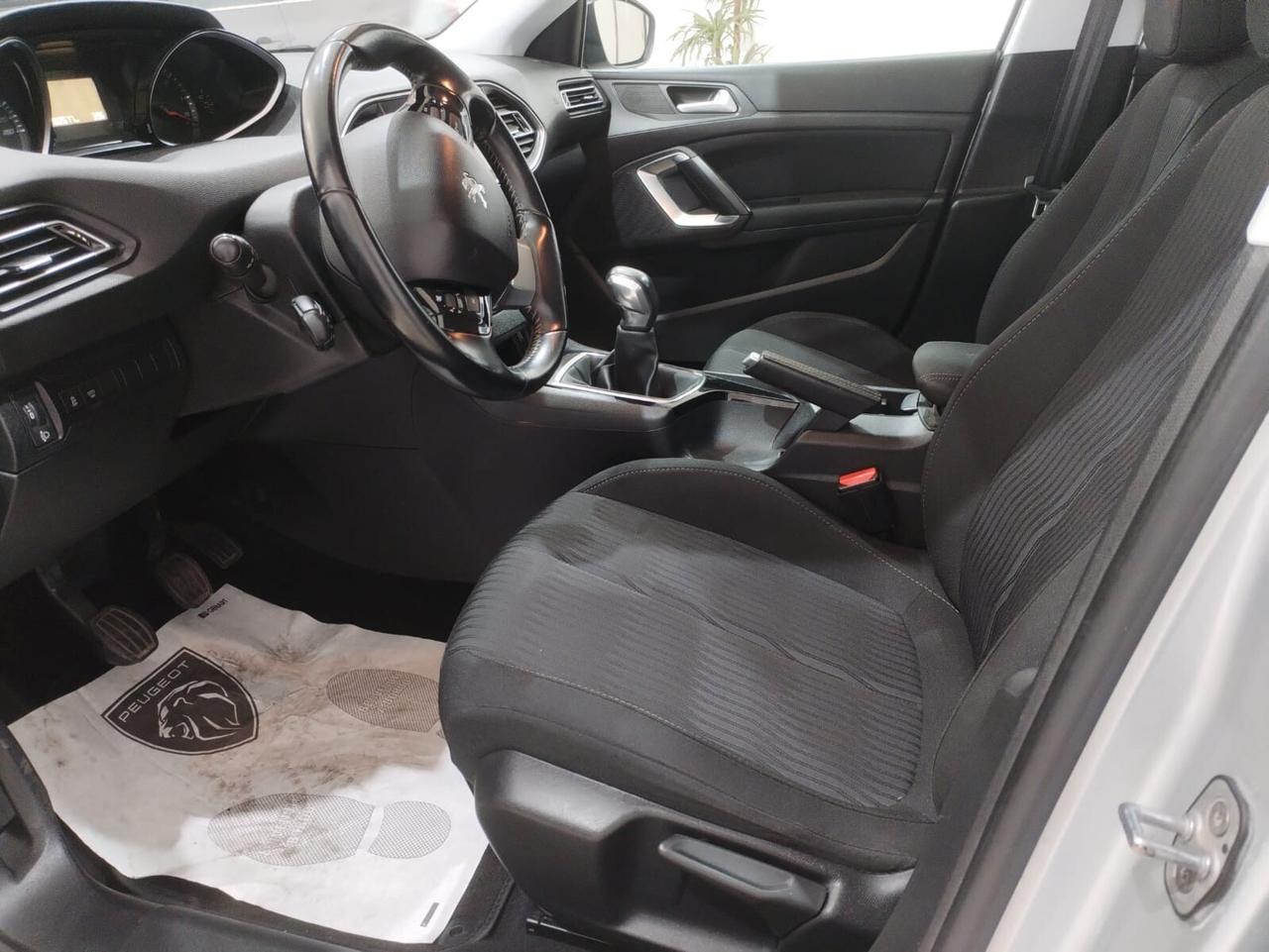 Peugeot 308 BlueHDi 100 S&S Active