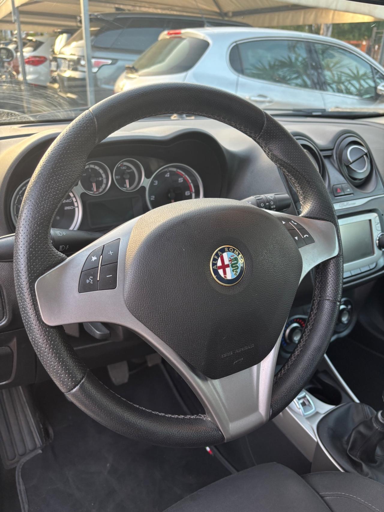 Alfa Romeo MiTo 1.3 JTDm 85 CV S&S Distinctive 2015