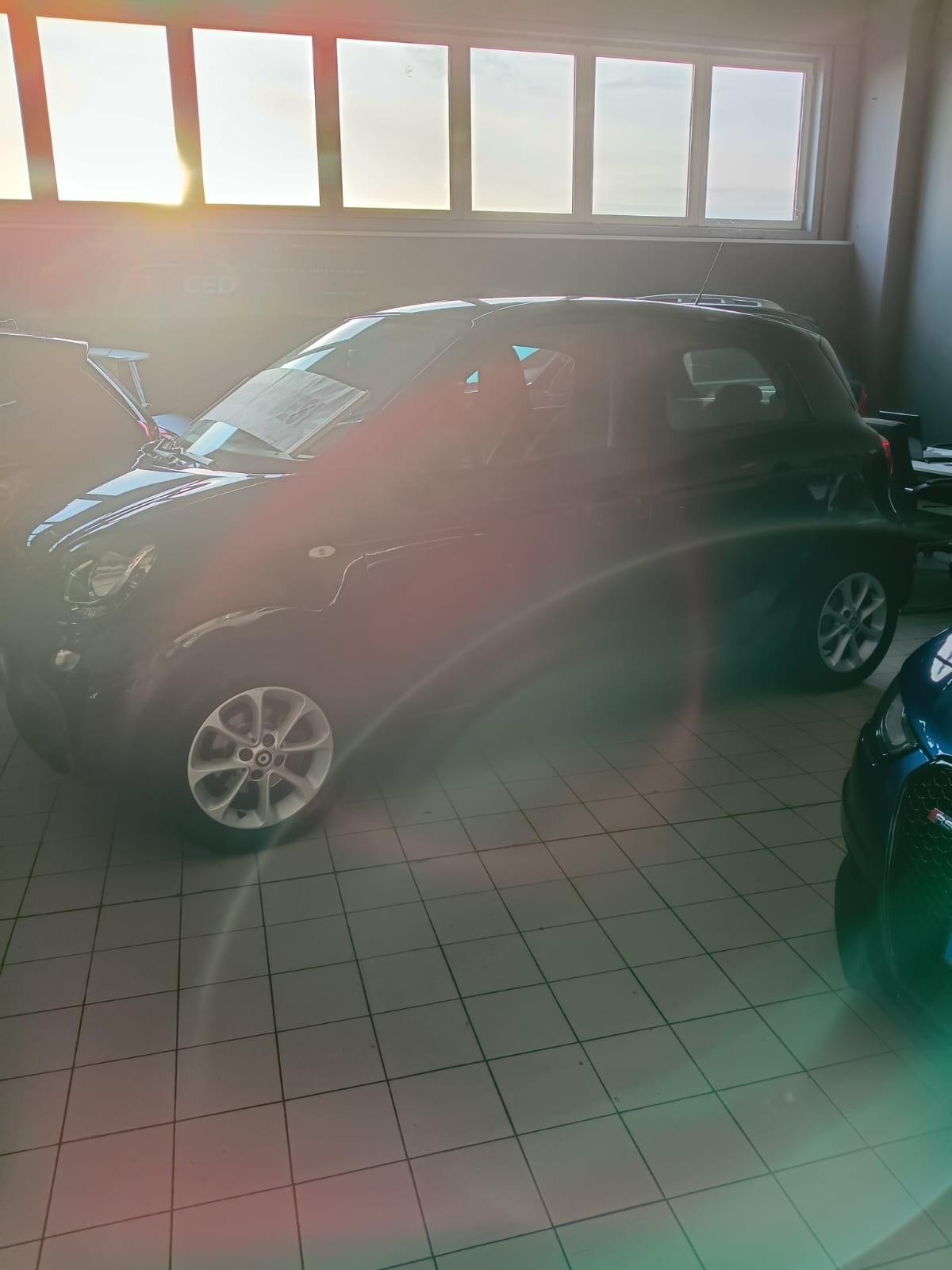 Smart ForFour 70 1.0 Prime