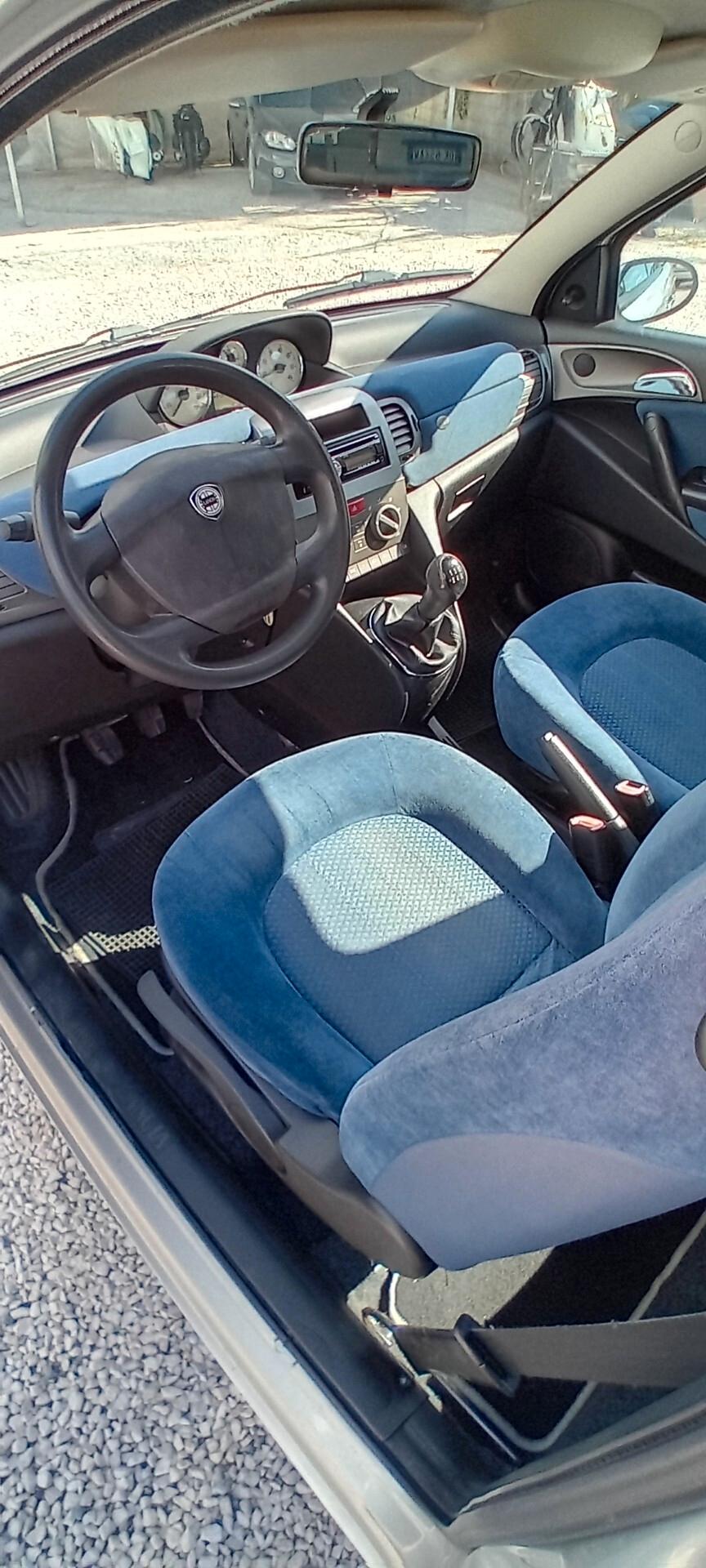 Lancia Ypsilon 1.3 Multijet 16V Oro