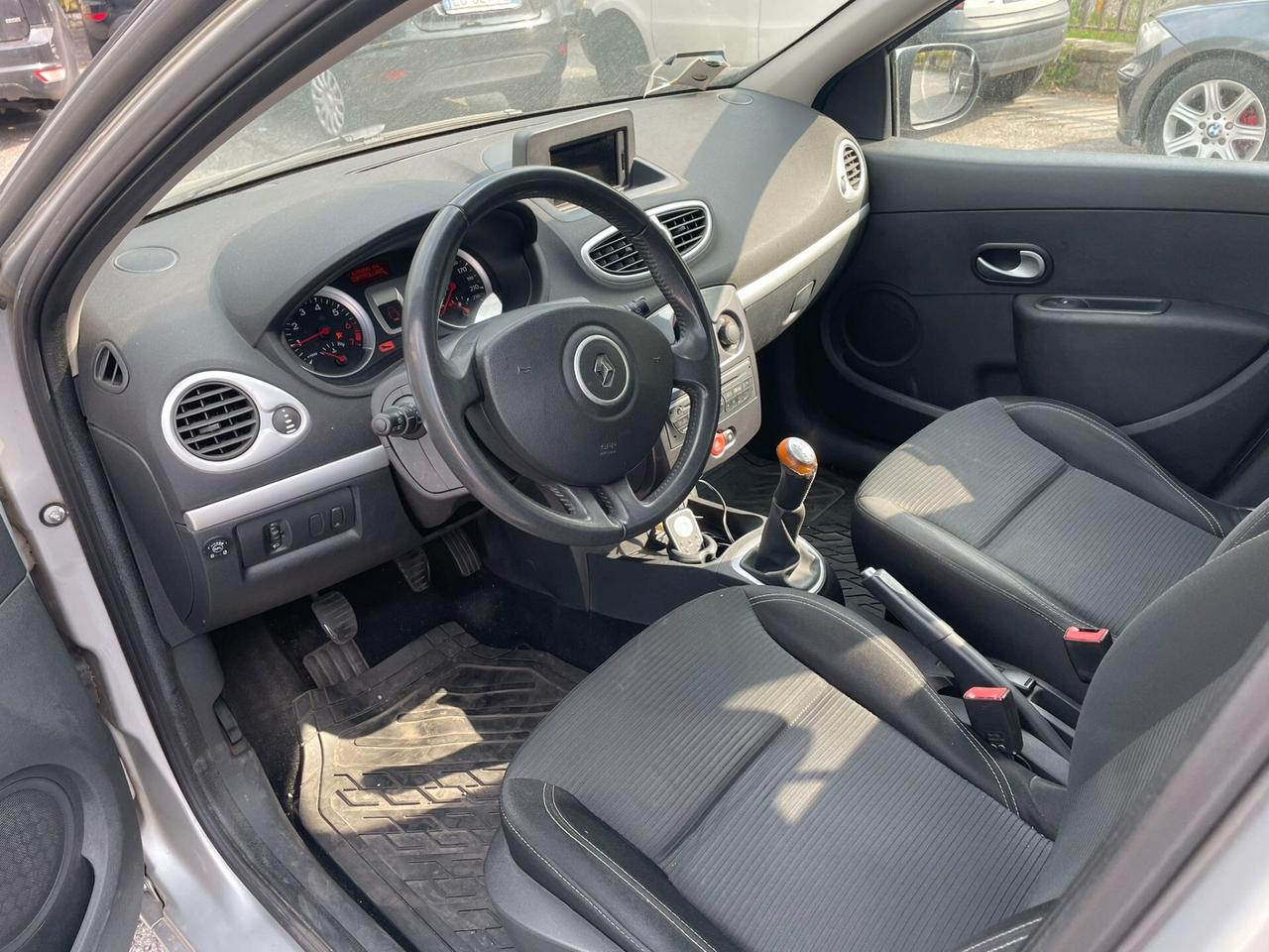 Renault Clio 1.2 16V 5 porte GPL Dynamique