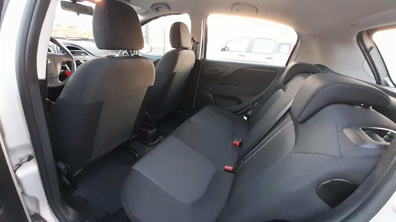 Fiat Punto 1.4 8V 5 porte Easypower Street