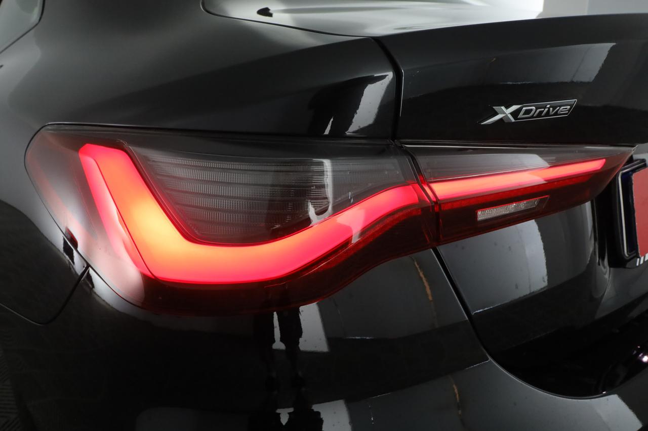 BMW Serie 4 Coupé (G22) 420d 48V xDrive Coupé Msport