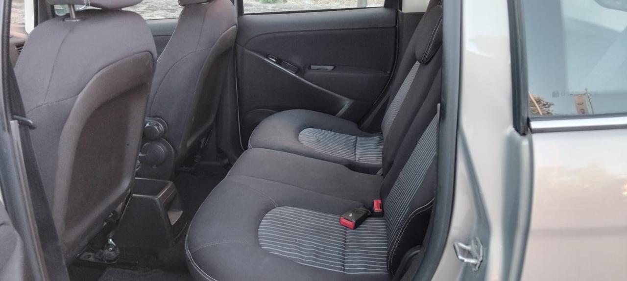 Lancia MUSA 1.4 cambio automático