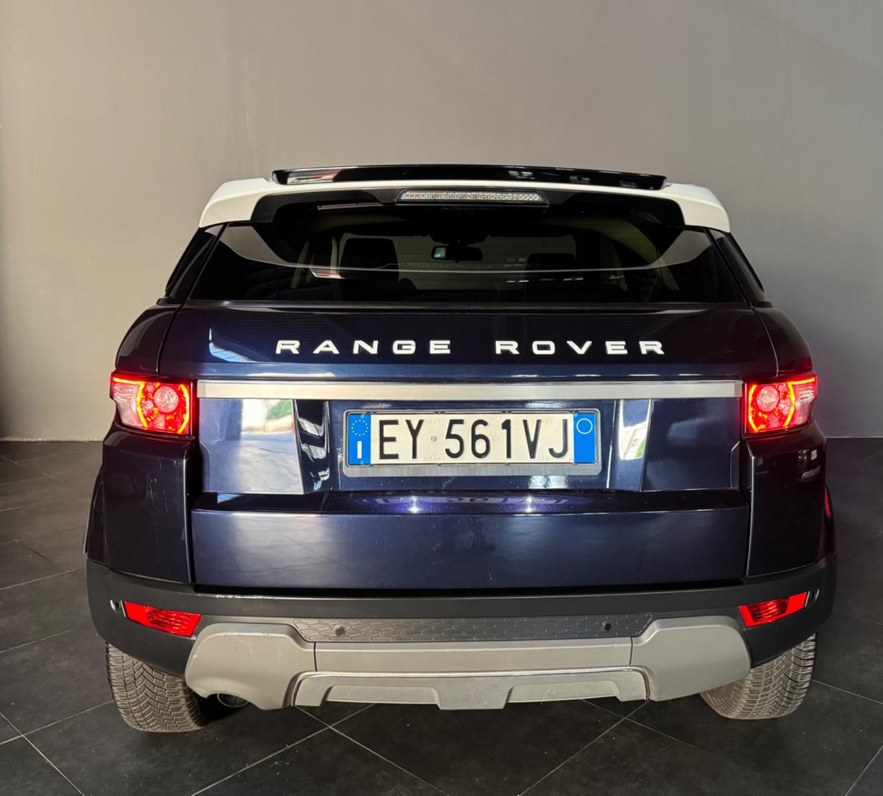 Land Rover Range Evoque 2.2 TD4 5p. British Edition Dynamic
