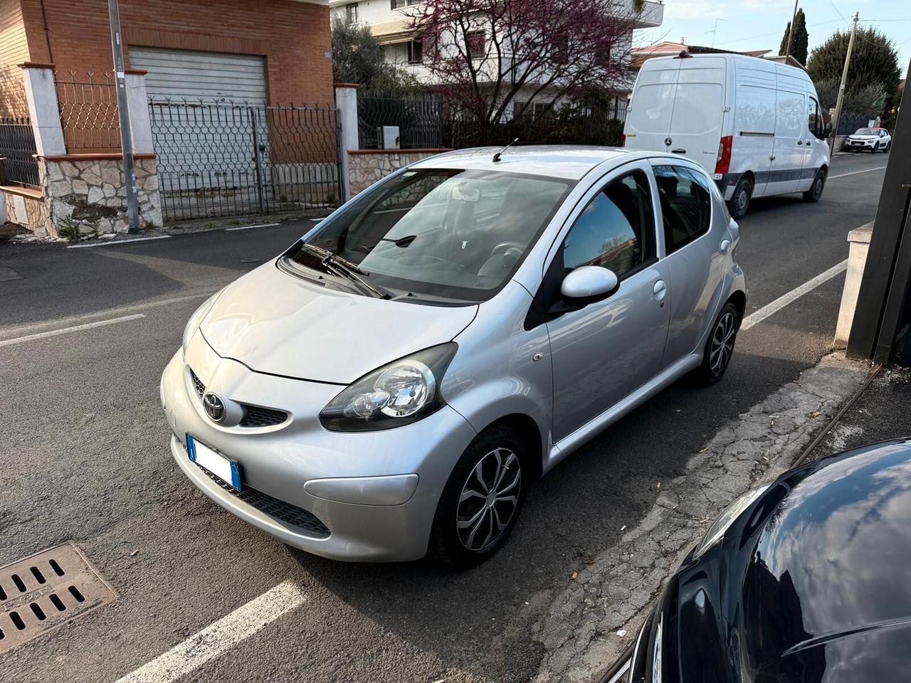 Toyota Aygo 1.0 12V VVT-i 5p - Tutto incluso - Superprezzo