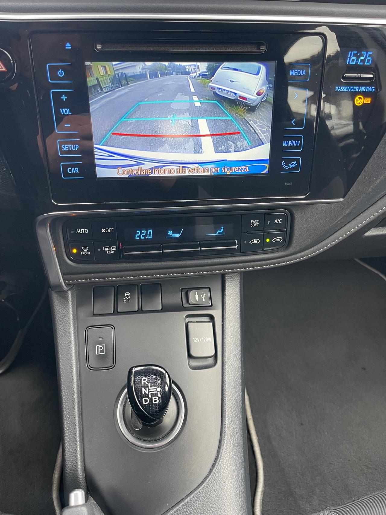 Toyota Auris touring 1.8 h business