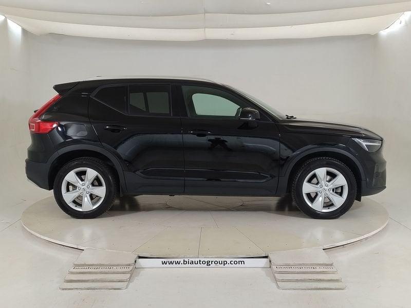 Volvo XC40 2023 2.0 b3 Core auto