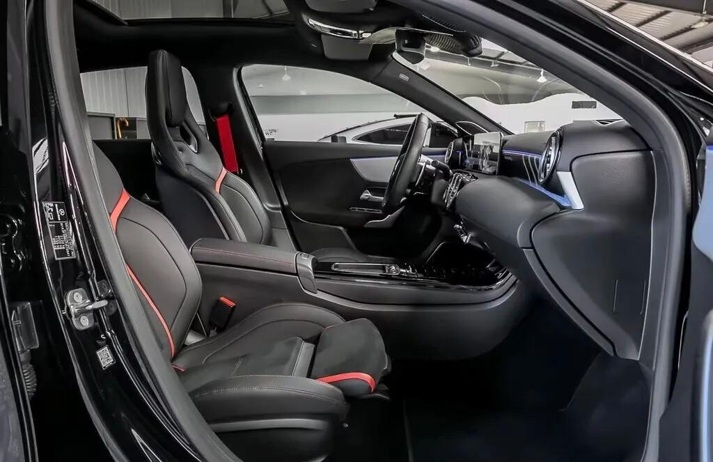 Mercedes-benz A 35 AMG Marcedes-benz Classe AMG/SEDILI GUSCIO/TETTO/4 MATIC