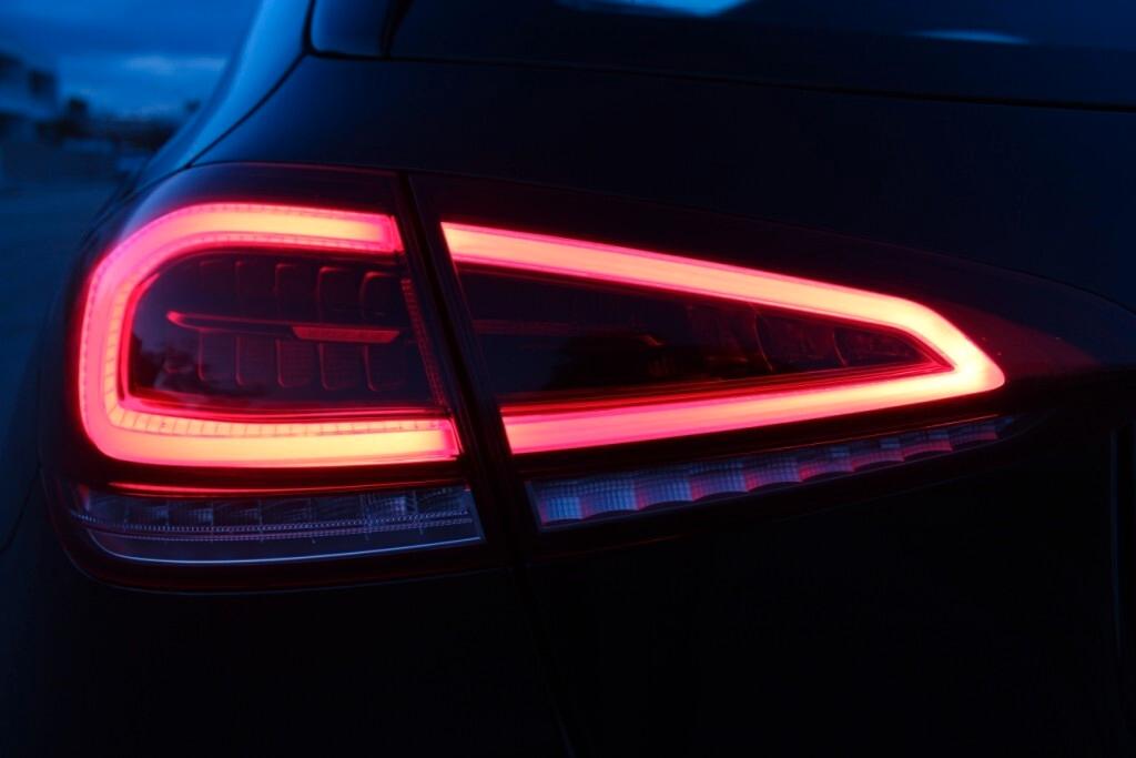 MERCEDES Classe A 180 d Aut. *Tetto *Luci Ambiente