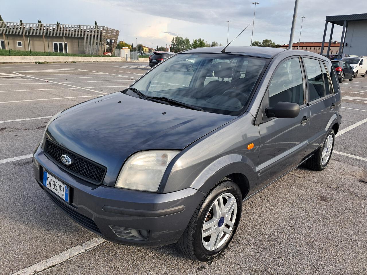 Ford Fusion 1.4 16V 5p. Collection