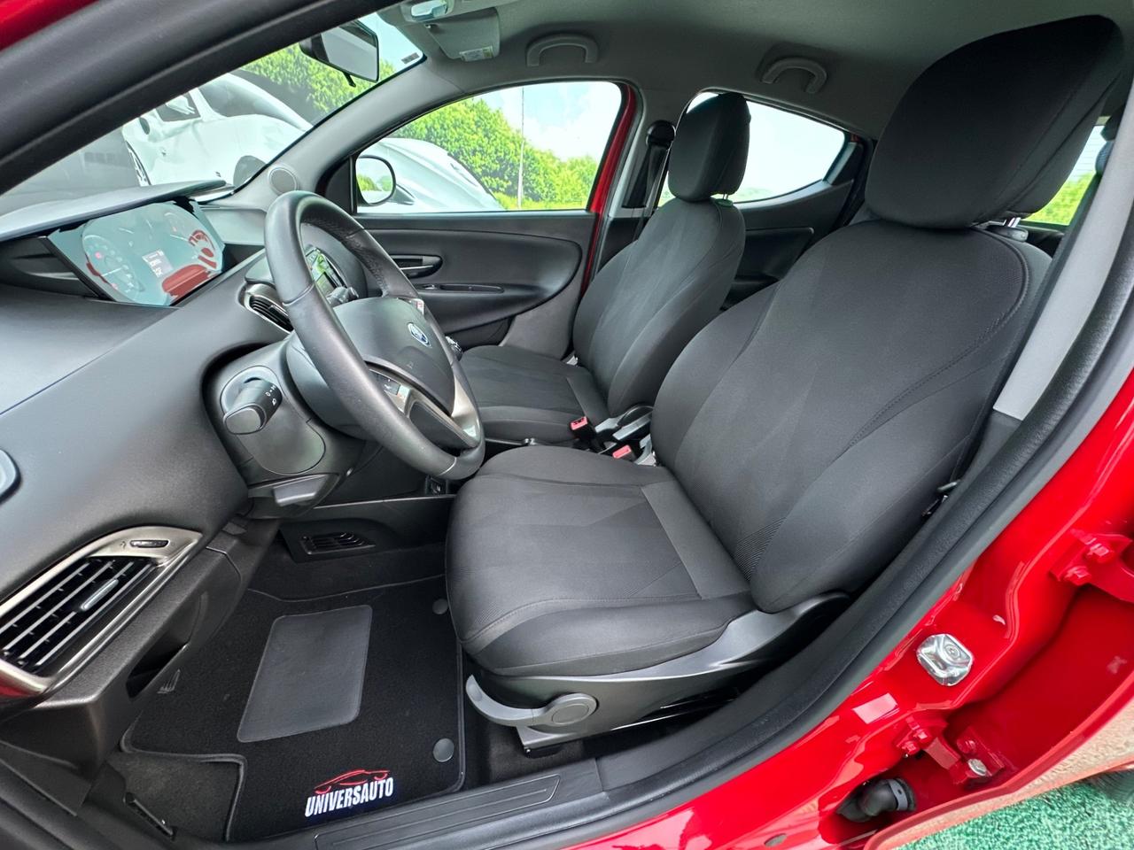 Lancia Ypsilon 1.2 Benzina 69cv Platinum 2019