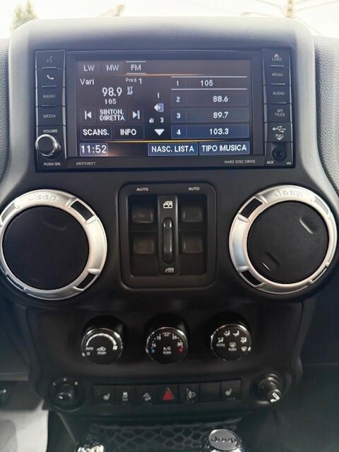 JEEP WRANGLER 2.8 CRD 200CV EURO 6 SAHARA SOLO 67.000KM