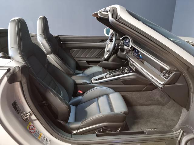 PORSCHE 911 Turbo S Cabriolet 650 cv