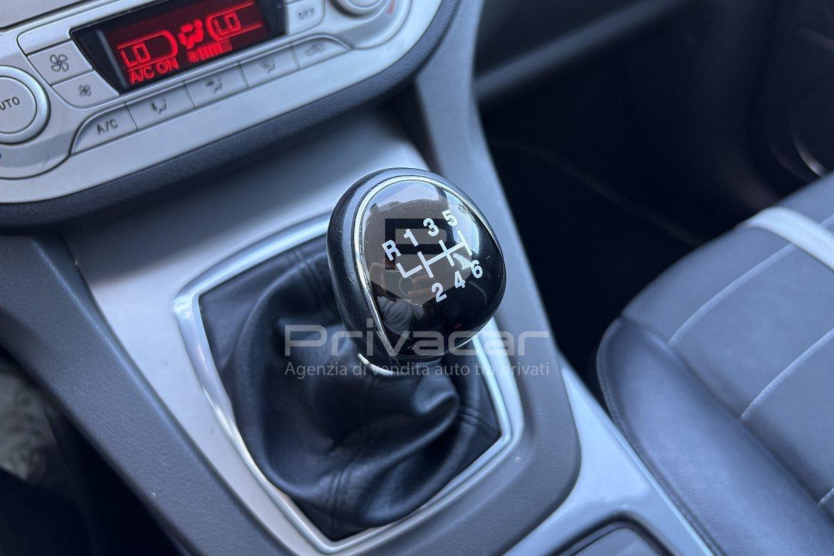 FORD Kuga 2.0 TDCi 136 CV 4WD Titanium DPF