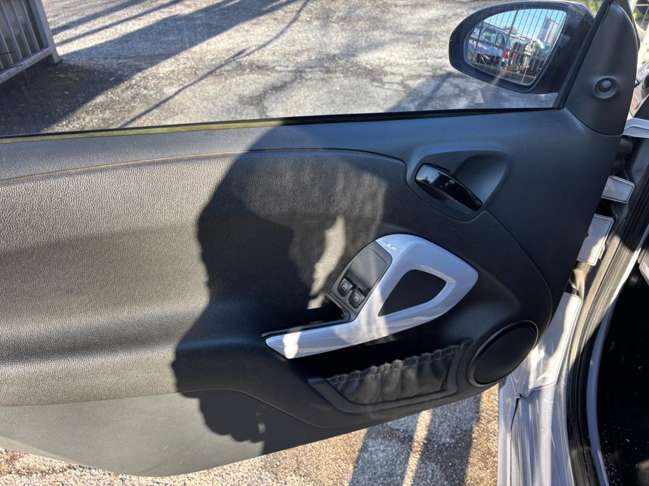 Smart ForTwo 1000 72 kW cabrio BRABUS Xclusive