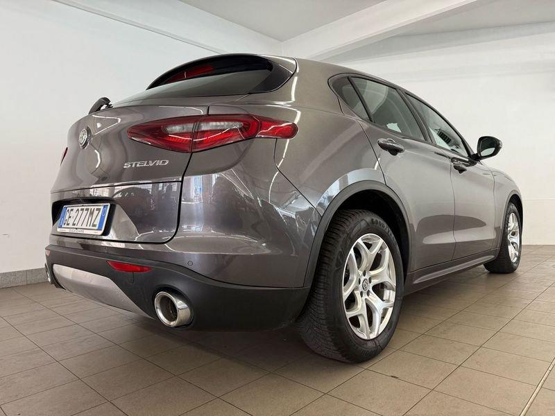 Alfa Romeo Stelvio 2.2 Turbodiesel 160 CV AT8 RWD AUTOCARRO Rosso Edizione