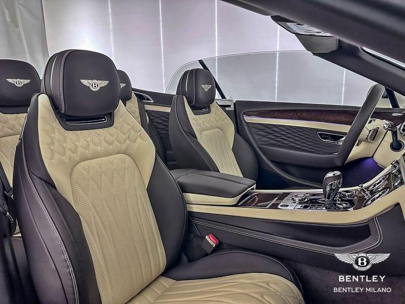 Bentley Continental Continental GTC V8 Hybrid Azure 26MY - Bentley Milano