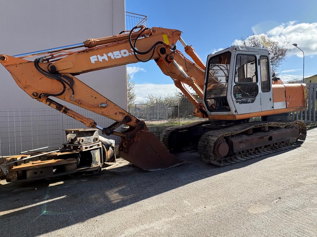 Escavatore Fiat Hitachi FH150.3