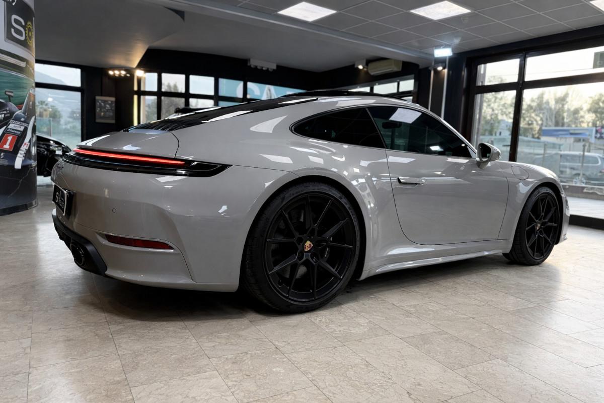 Porsche 911 Coupé 3.0 Carrera S 480cv auto