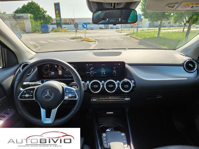 MERCEDES-BENZ GLA 200 Automatic Sport Plus