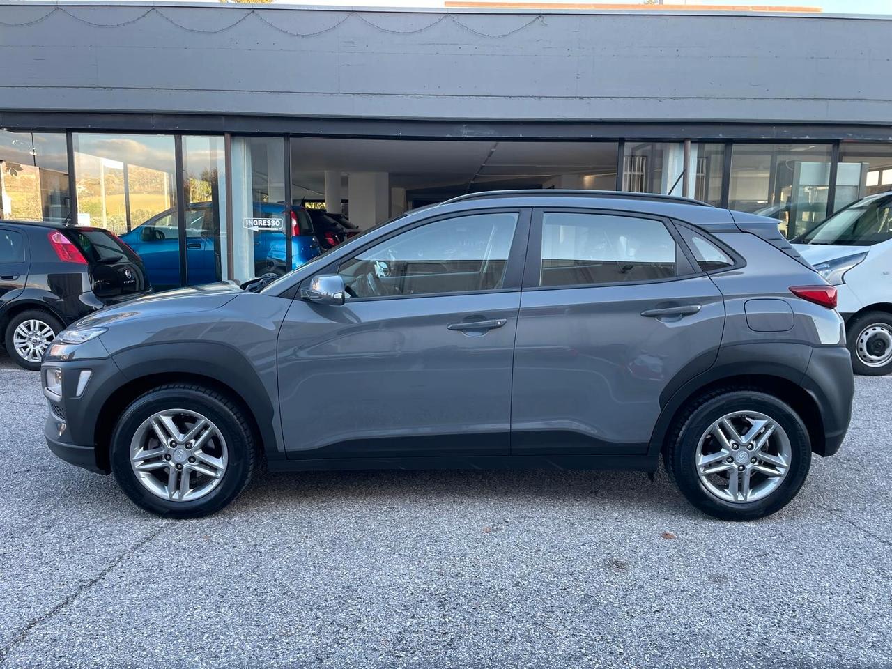 Hyundai Kona 1.0 T-GDI Comfort - Solo 49.000 KM