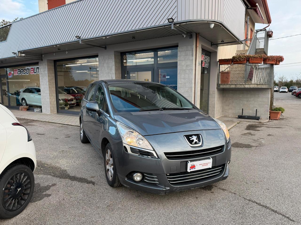 Peugeot 5008 1.6 Diesel Neopatentati