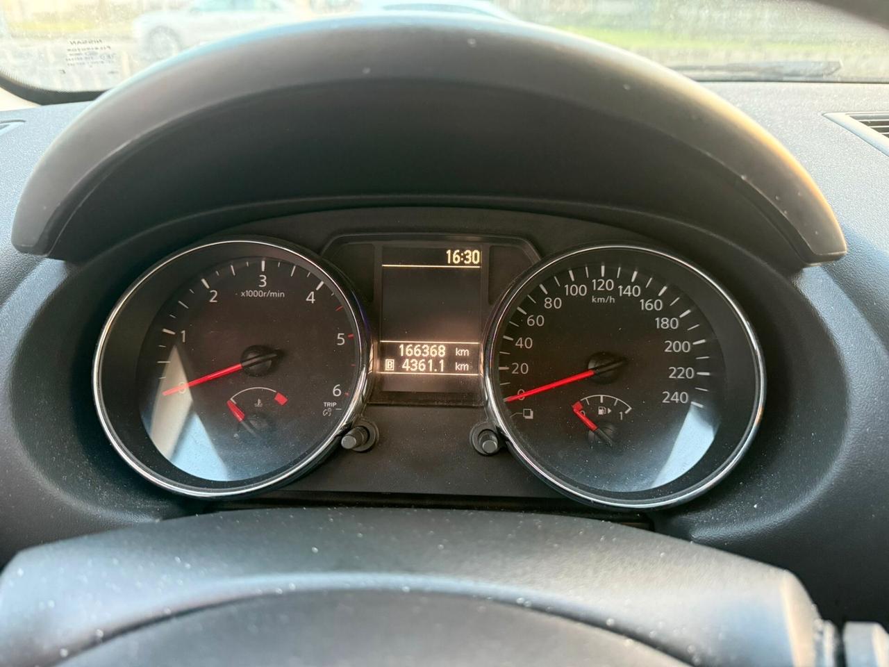 Nissan Qashqai 1.5 dCi DPF Tekna