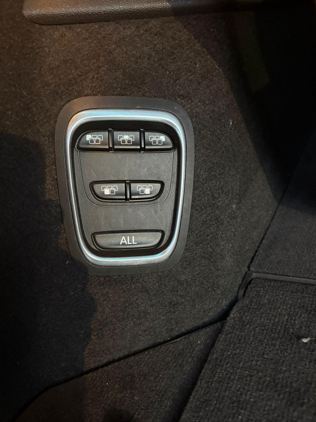 Renault Espace dCi 160CV EDC Energy Initiale Paris 4Control