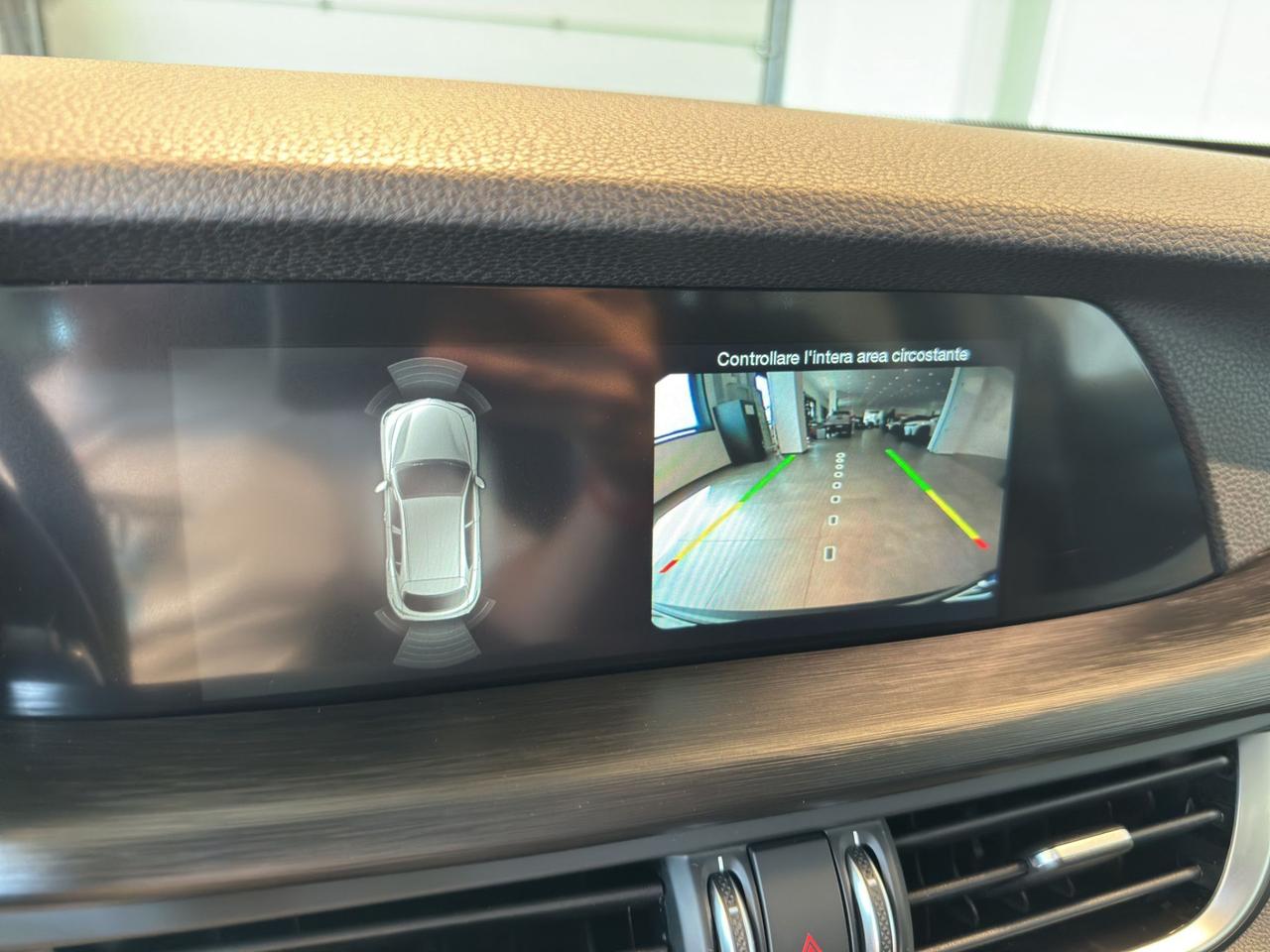 Alfa Romeo Stelvio 2.2 t Business rwd 180cv auto