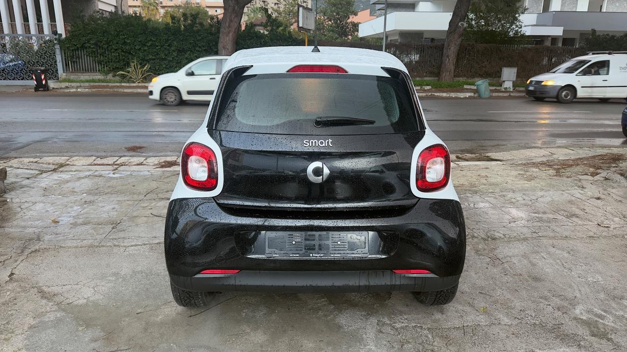 Smart ForFour 70 1.0 Passion