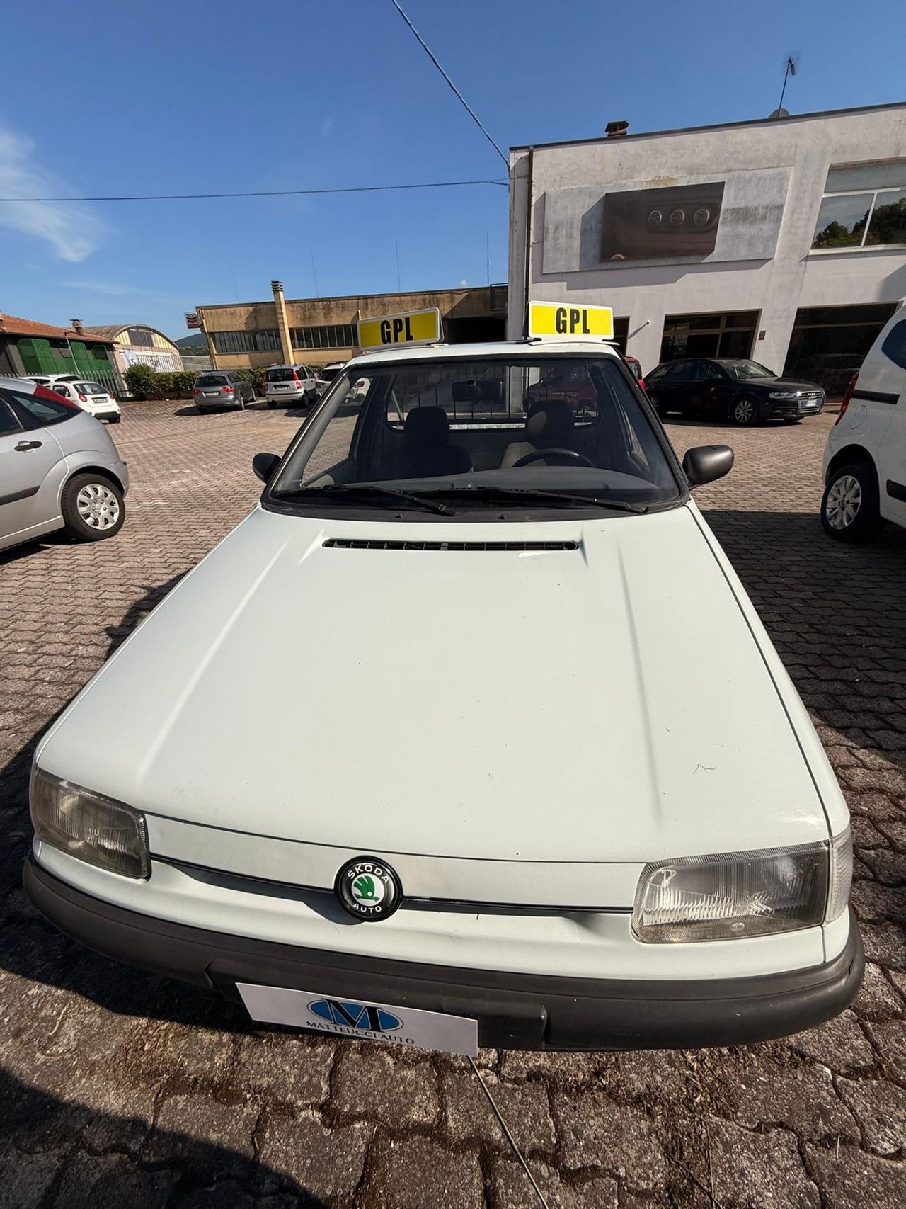 Skoda Pick-up 1.3 LX Cassonato