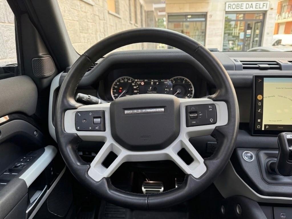 Land Rover Defender 110 3.0D I6 250 CV AWD Auto X-Dynamic HSE