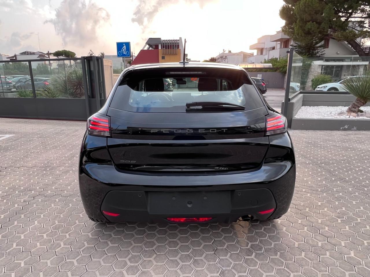 Peugeot 208 1.2 turbo Style 100cv Km0 (catena distribuzione)