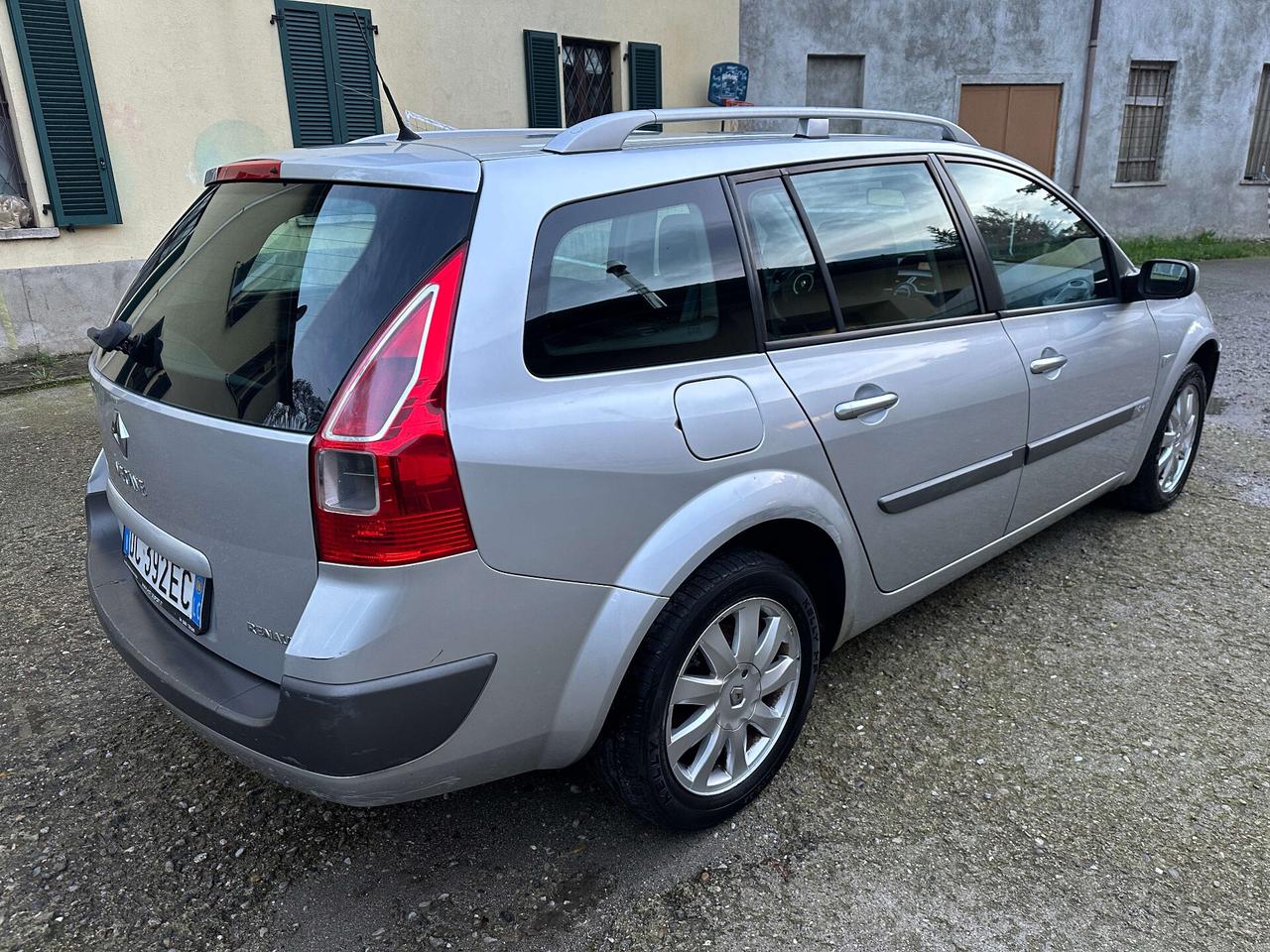 Renault Megane Mégane 1.6 16V Grandtour Luxe