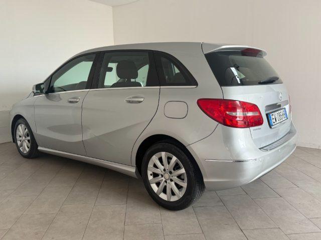 MERCEDES-BENZ B 180 Executive