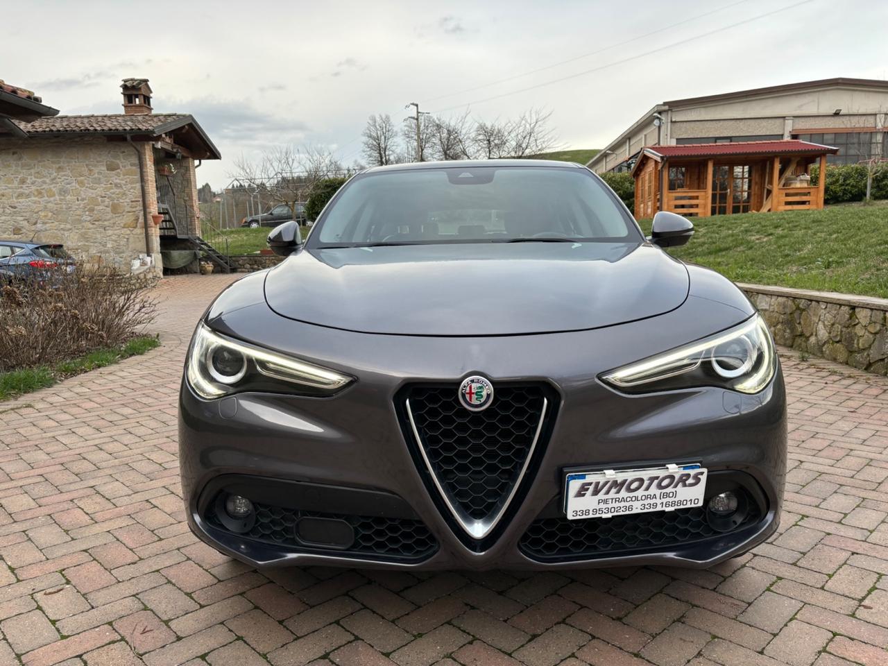 Alfa Romeo Stelvio 2.2 Turbodiesel 210 CV AT8 Q4 Executive