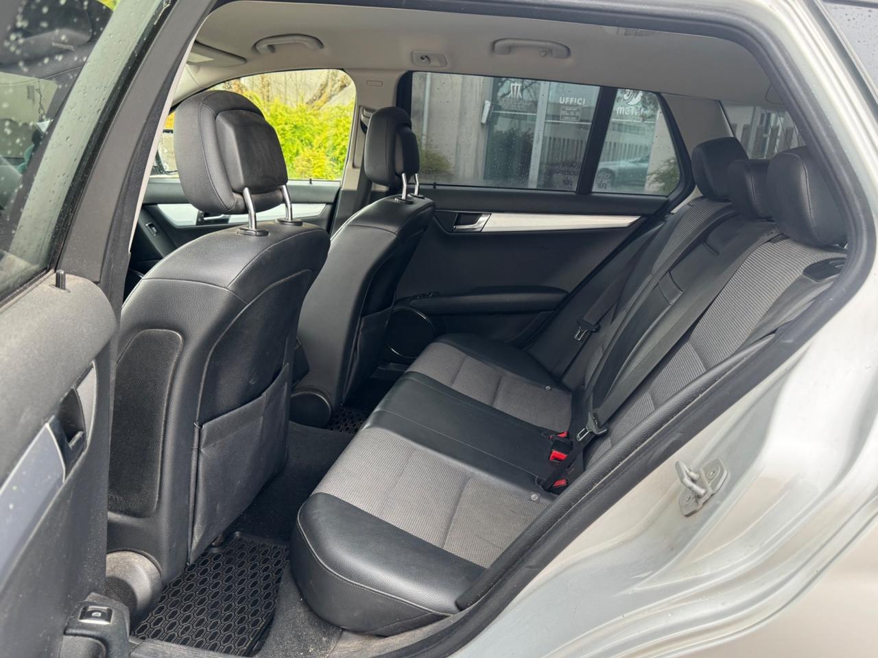 Mercedes C 220 CDI S.W. Avantg. PRB. MOTORE