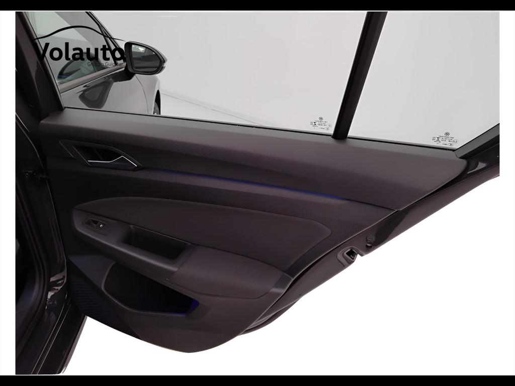 VOLKSWAGEN Golf VIII 2020 - Golf 1.5 tgi Life 130cv dsg