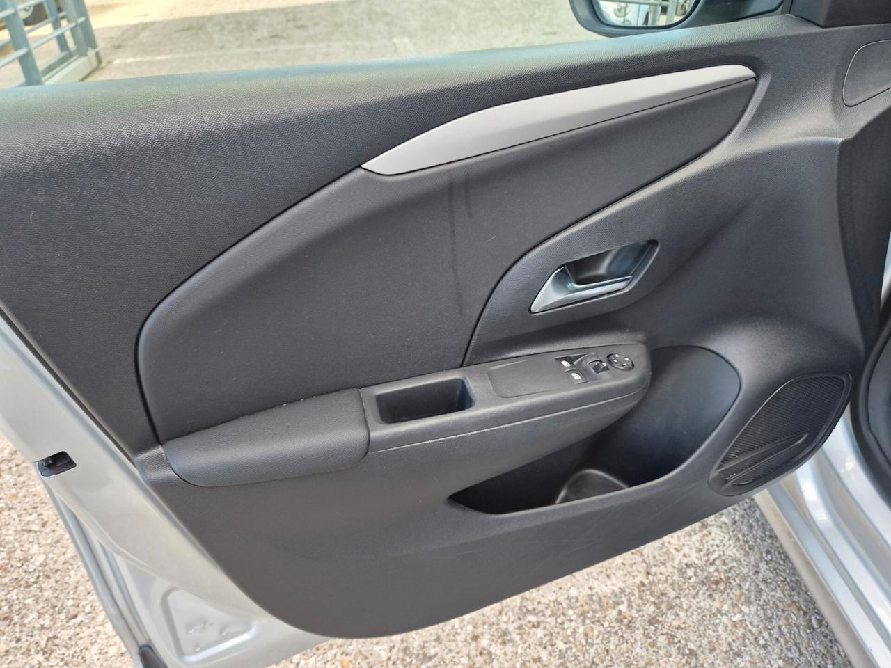 Opel Corsa 1.5 D 100 CV Edition