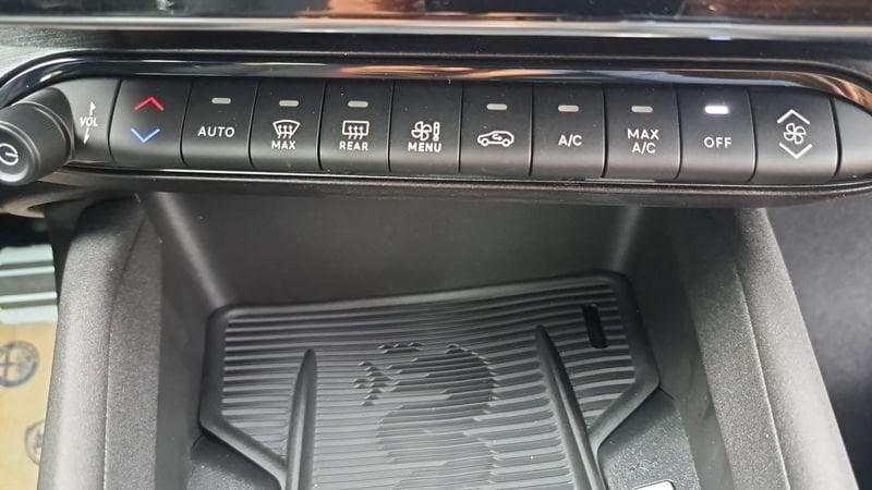 Alfa Romeo Junior 1.2 145 CV Hybrid SPECIALE BLU NAVIGLI
