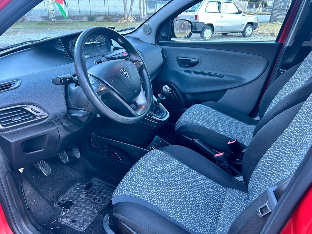 Lancia Ypsilon 1.2 Benzina Euro 6 49.000 KM