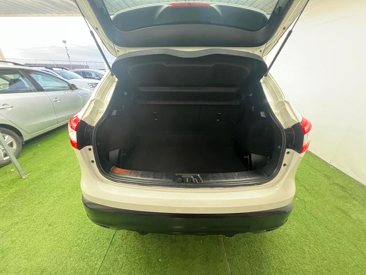 NISSAN QASHQAI N-CONNECTA 360* 1.5 DIESEL 110CV